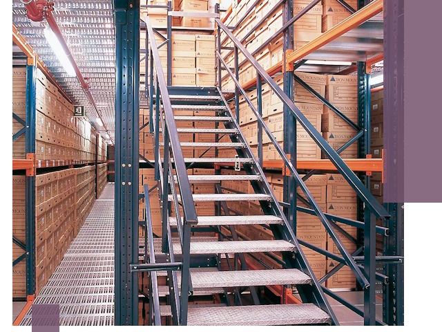 Лестницы складские прочные и безопасные под ключ в Урае