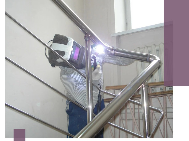 Монтаж перил и ограждений качественно в Урае