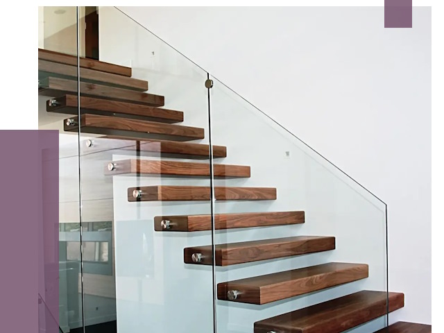 Стеклянные перила для лестницы в Урае от 15110 руб.