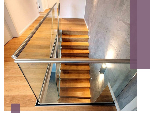 Перила для лестницы в доме — изготовление и монтаж в Урае