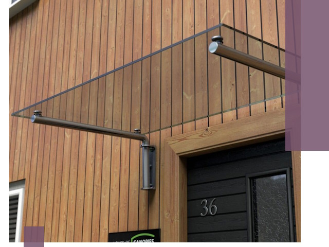 Стеклянные козырьки на входы и фасады в Урае