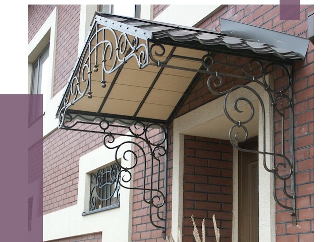 Двускатные козырьки в Урае под ключ от 13026 руб.