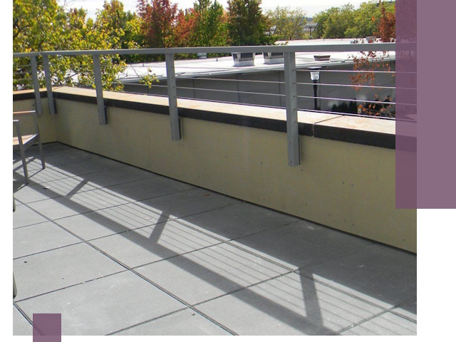 Металлические парапеты под ключ в Урае: монтаж и изготовление